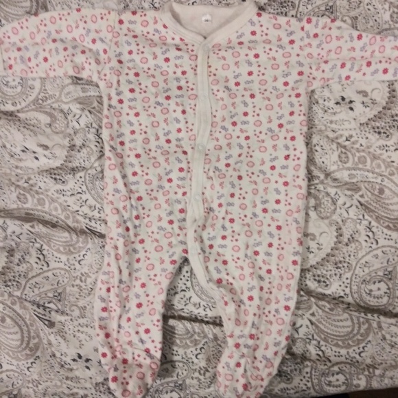 Baby girl onesie - Picture 1 of 1